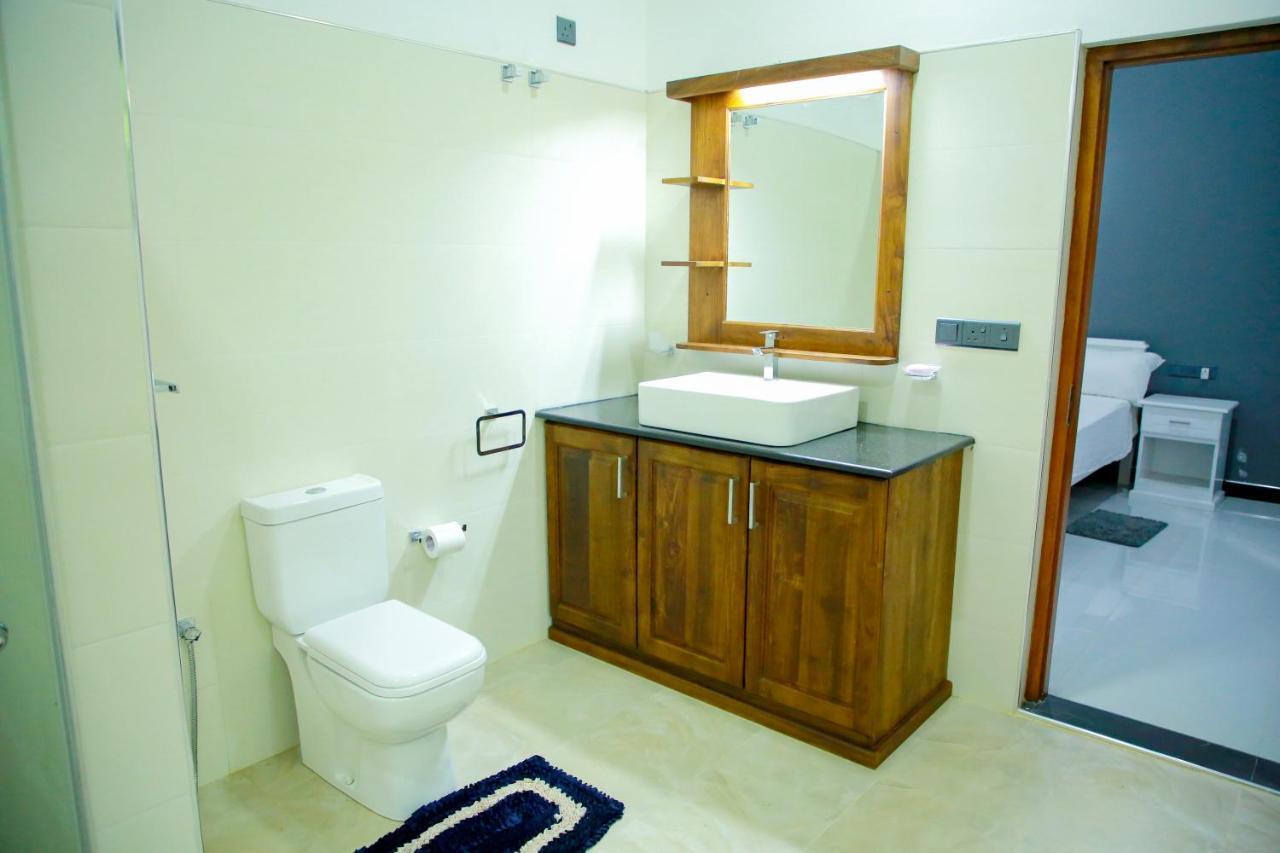 וואיקאל Maha Oya Lodge מראה חיצוני תמונה